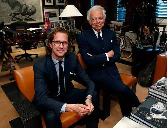 原CEO Stefan Larsson(左)和公司創(chuàng)始人Ralph Lauren